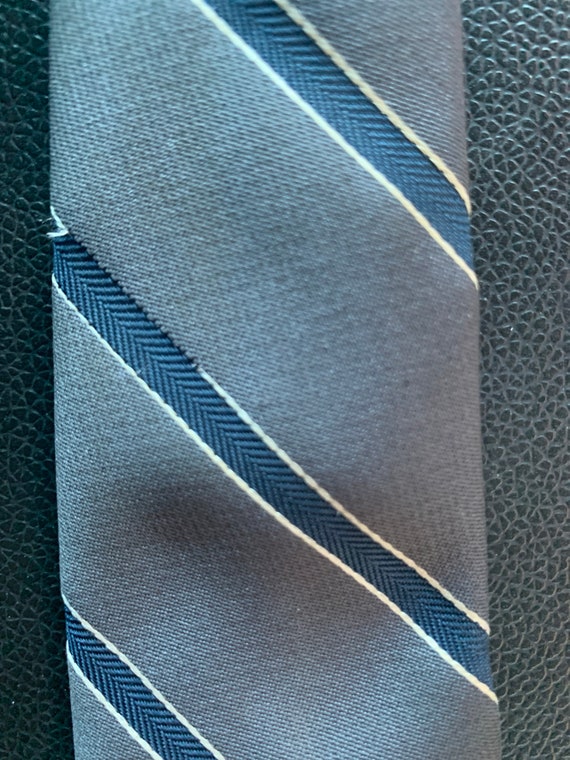 Yves Saint Laurent Tie - image 4