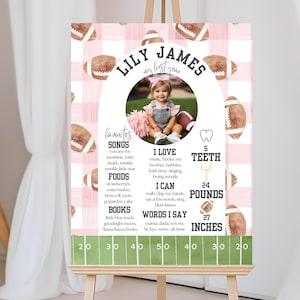 Primer cumpleaños de fútbol rosa, cartel de hito, primer año abajo, descarga instantánea, plantilla editable, niña 1er cumpleaños, fútbol, A107