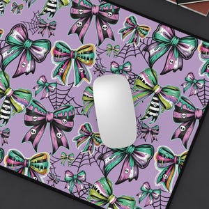 Purple Pastel Goth Desk Mat, Skull Bows Desk Pad, Spooky Goth PC Setup, Kawaii Office, Dorm Room Decor, Emo Desk Setup, Creepy Cute Office