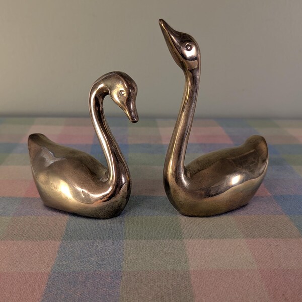 Vintage Brass Swan Couple - Set of 2