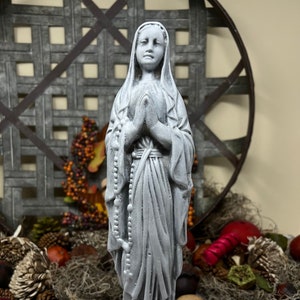 Absolutely Beautiful Cast Stone Virgin Mary Statue, Serene Virgin Mary Statue, Catholic Statue, Christian Statue, Virgin Mary