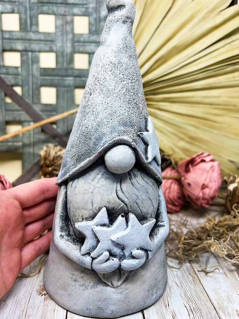 Cast Stone, Concrete Large Garden Gnome, Large Garden Gnome with Stars, 10 Inches Tall, Nicely Sized for the Garden Bild 2