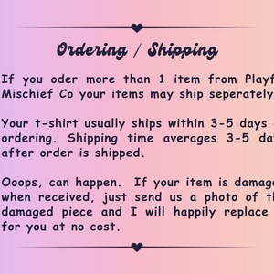 Pode incluir: Um gr&aacute;fico digital com um fundo de gradiente suave que transita de roxo claro para laranja claro. O texto diz: Ordering / Shipping. Inclui tr&ecirc;s t&oacute;picos detalhando pol&iacute;ticas sobre envios de itens, tempos de processamento e substitui&ccedil;&otilde;es.
