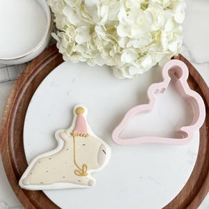 Capybara Party Hat Cookie Cutter