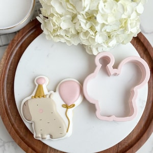 Capybara Balloon Cookie Cutter