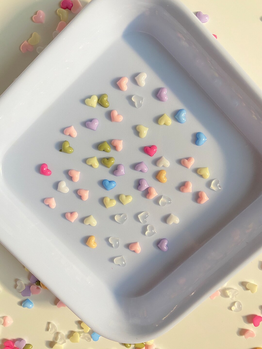 10/20/50/100個ミニハート樹脂3Dネイルデコレーション、DIYクラフト