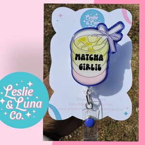 Matcha Girlie Abzeichen Reel, Glitter Ausweisrolle, einziehbare Badge Reel, Matcha Girlie Ausweis ID, Matcha Badge Reel, Matcha Drink Badge Reel
