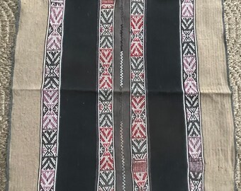 Q'ero Mestana Mesa Altar Ritual Cloth Handwoven on Loom Andean Textile Sacred Valley Peru 112513