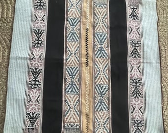 Q'ero Mestana Mesa Altar Ritual Cloth Handwoven on Loom Andean Textile Sacred Valley Peru 112532