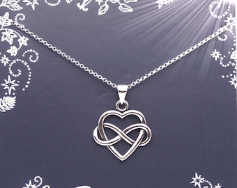 Infinity Heart Halsband
