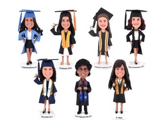Graduates bobbleheads, personalized graduation bobblehead dolls for boys and girls, custom gifts for graduate season, fun graduation gifts