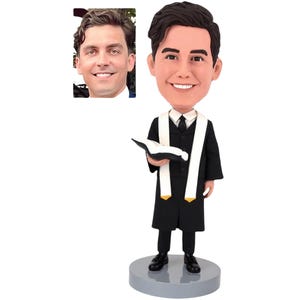 Wedding officiant Custom Bobblehead, thank-you gift for wedding officiant, proposal for wedding officiant, custom bobbleheads for pastor