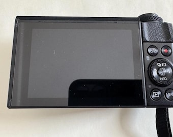 2007 - RARE - Canon Powershot TX1 - Working Vintage Y2K Selfie