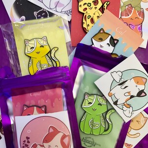 Epic Pastel Cat Pins Mystery Pack