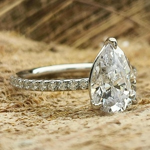 1, 2 or 3ct Pear Cut Solitaire Engagement Ring / 12X8mm Pear Cut Solitaire Accent Wedding Ring /9X6mm Pear Diamond CZ Ring/Gift Ring For Her