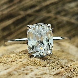 Cubic zirconia cushion cut deals