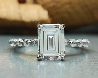 1, 2 or 3ct Emerald Cut Solitaire Accent Engagement Ring / Emerald Wedding Ring / Emerald Cut Accent Ring / Diamond Simulant CZ Ring