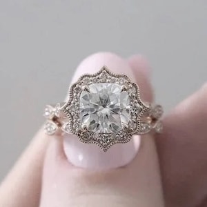 8mm Cushion Cut Diamond Engagement Ring Set / Cushion Cut Art Deco Ring Set / Vintage Bridal Ring Set / 2.15ct Cushion Wedding Ring Set