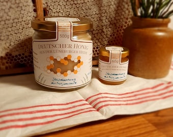 Honig aus der Lüneburger Heide, Imkerei, Rohhonig, ökologisch, naturbelassen,rein, unverfälscht,Heidelbeerhonig,beekeeping, honey,handmade