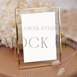 5x7 Frame Mockup | Gold Frame Wedding Sign Mock Up | Metallic Photo Frame Photoshop Mock Up | Modern Minimalist | Boho Mock Up Invite Mockup
