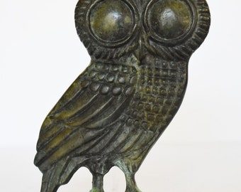 フクロウを抱く女神アテナ・ミネルヴァ - 古代ギリシャの戦車 - 知恵の