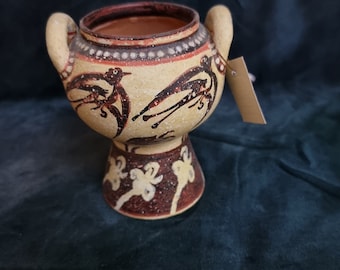 古代ギリシャの原幾何学様式のテラコッタ壺、手描きのギリシャの花瓶