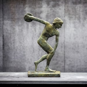 Ancient Greek Discobolus Statue - Bronze Miniature Discus Thrower Sculpture - Collectible Art - Historical Home Decor
