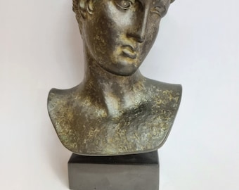 Busto de Praxíteles, cuerpo de escultura de efebo - 330 a. C. - Perdido en sus pensamientos - Juventud de Maratón
