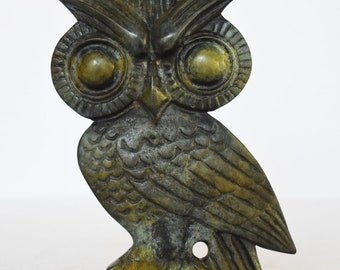 フクロウを抱く女神アテナ・ミネルヴァ - 古代ギリシャの戦車 - 知恵の