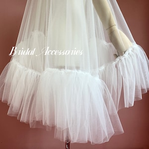 Ruffle Wedding Veil,Frilly Wedding Veil,Ivory Vintage Veil,Blusher Veil,Bridal Accessories,Cover Up Veil,Soft Veil
