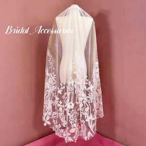 Floral Lace Cathedral Veil,Floral Lace Wedding Veil,1 Layer Veil,Knee Length Veil,Chapel Length Veil,Bridal Veil,Veil,Wedding Accessories