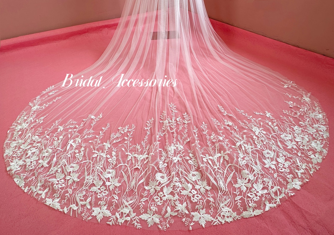 Flower Wedding Veil,leaf Leaves Lace Veil,bridal Cathedral Veil