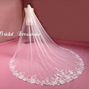 Embroidered lace Wedding Veil,Lace Trim Veil,Floral Lace Bridal Veil,Sequin Veil,Royal Veil,Ivory Veil,Long Veil,Cathedral Veil,Veil
