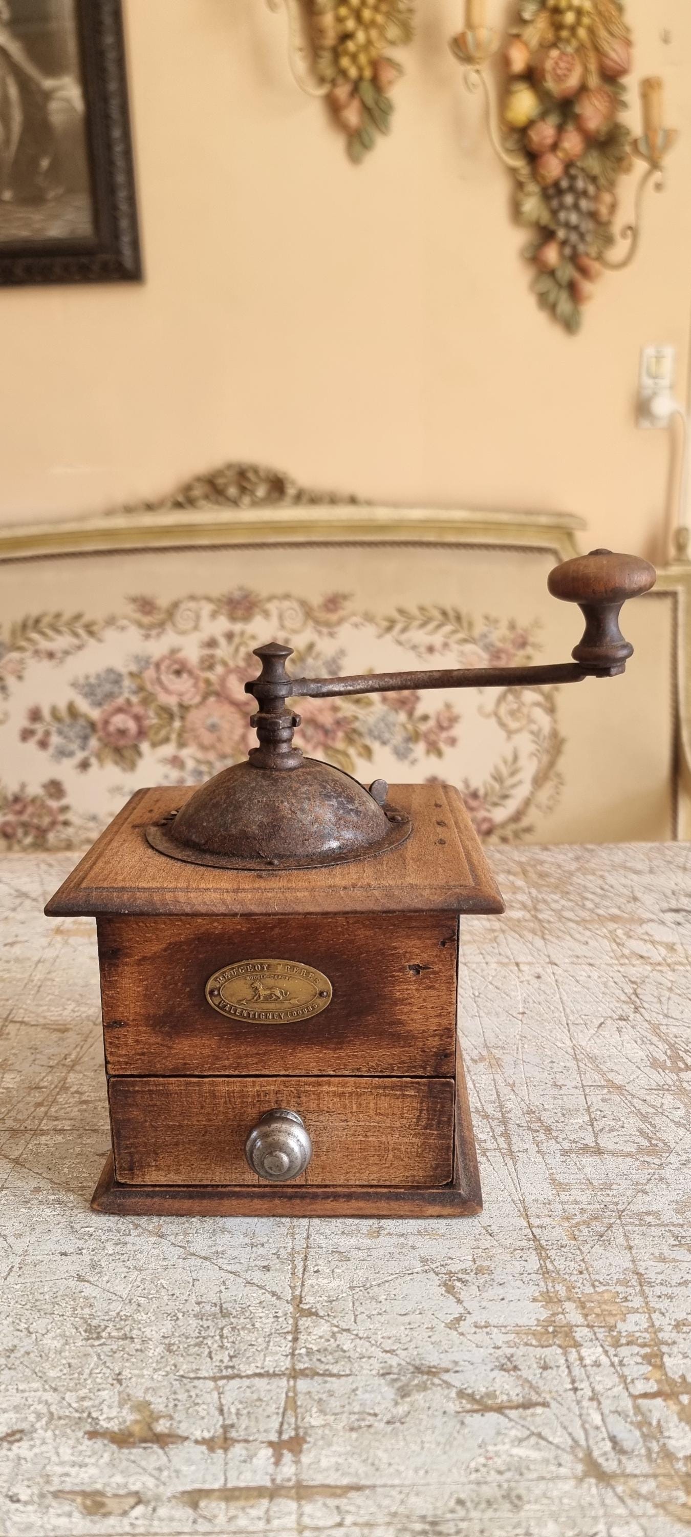 Vintage coffee grinder - Etsy 日本