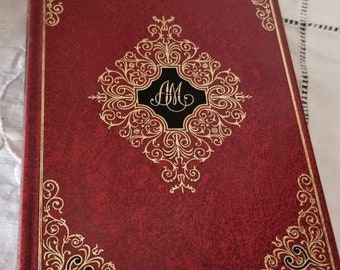 Joli livre français avec gravure monogramme à l'avant