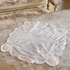 Stunning French Antique lace doily runner with embroidered 3D flowers on each corner in beige color