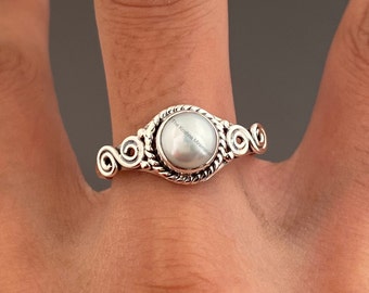 Fresh Water Pearl Round Stone Ring ~ 925 Sterling Silver Pearl Ring ~ Silver Boho Statement Women's Ring ~ Pearl June Birthstone Midi Ring