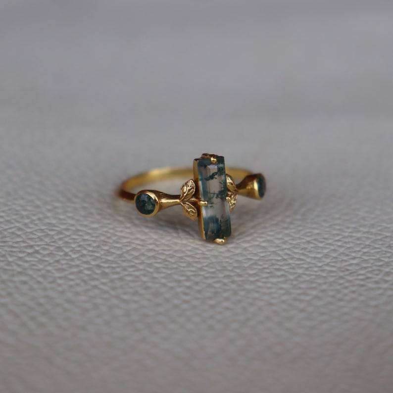 Naturlig lång mossagatring i 18k guld, ring med flera mossagater, ring med bladrankor för kvinnor, presentring med mossagat, jubileumsring, naturring bild 2