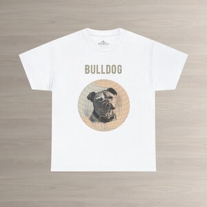 Französische Bulldogge T-Shirt, Old-World Map Dog Tee Frenchie Breed Unisex Shirt Perfektes Geschenk Classic Fit