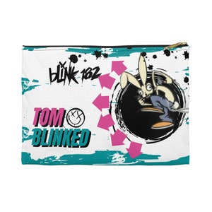 Blink 182 Zubehörbeutel, all die kleinen Dinge: Mark Hoppus Blink 182 Tasche - The Mark, Tom und Travis Show, Reißverschluss, 2 Größen, KOSTENLOSER VERSAND