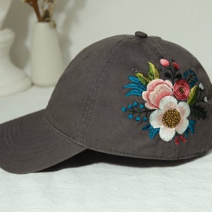 Embroidered flower baseball cap, Summer hat for women,Gift for women, Baseball cap for girl,Baseball hats,Vintage embroidered hat