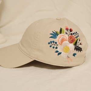 Embroidered flower baseball cap, Summer hat for women,Gift for women,Baseball hats,  Vintage embroidered hat Personalised Baseball Caps