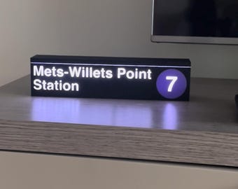 New York MTA Subway 7 Linie Mets LED-Lampensteuerung mit Ihrem Telefon oder Computer. Schreibtischlampe Baseball Mets Baseball Geschenk