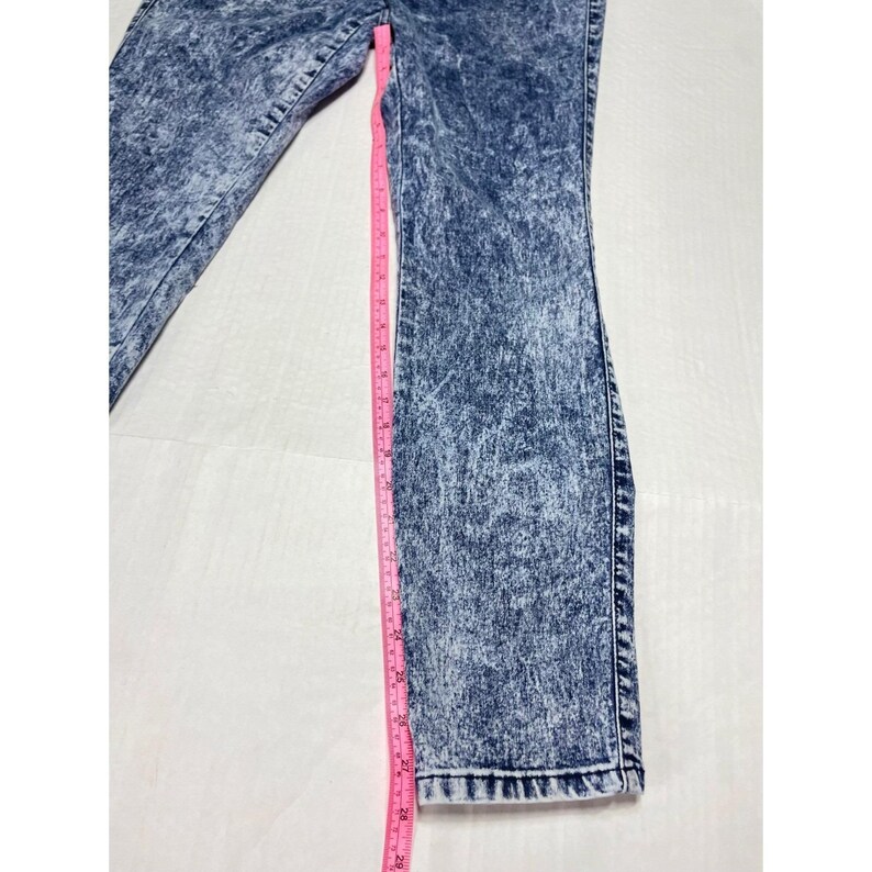 Jeans skinny da donna Joe Boxer a vita alta, lavaggio acido, blu, taglia 11, stile retrò anni '90. immagine 7