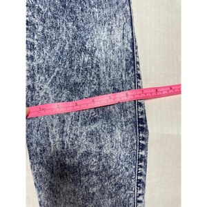 Jeans skinny da donna Joe Boxer a vita alta, lavaggio acido, blu, taglia 11, stile retrò anni '90. immagine 9