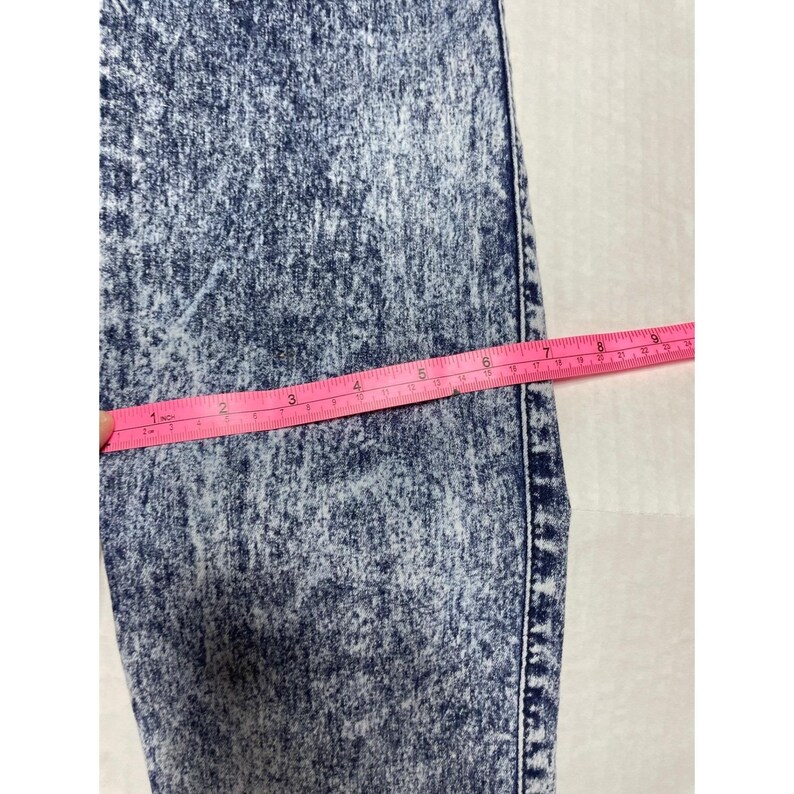 Jeans skinny da donna Joe Boxer a vita alta, lavaggio acido, blu, taglia 11, stile retrò anni '90. immagine 9