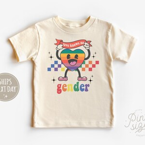 Love Knows No Gender Toddler Shirt - LGBTQ+ Rainbow Kids Shirt - Cute Pride Month Natural Kids Shirt