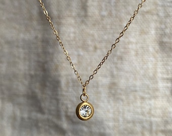 Stainless steel rhinestone golden chain necklace