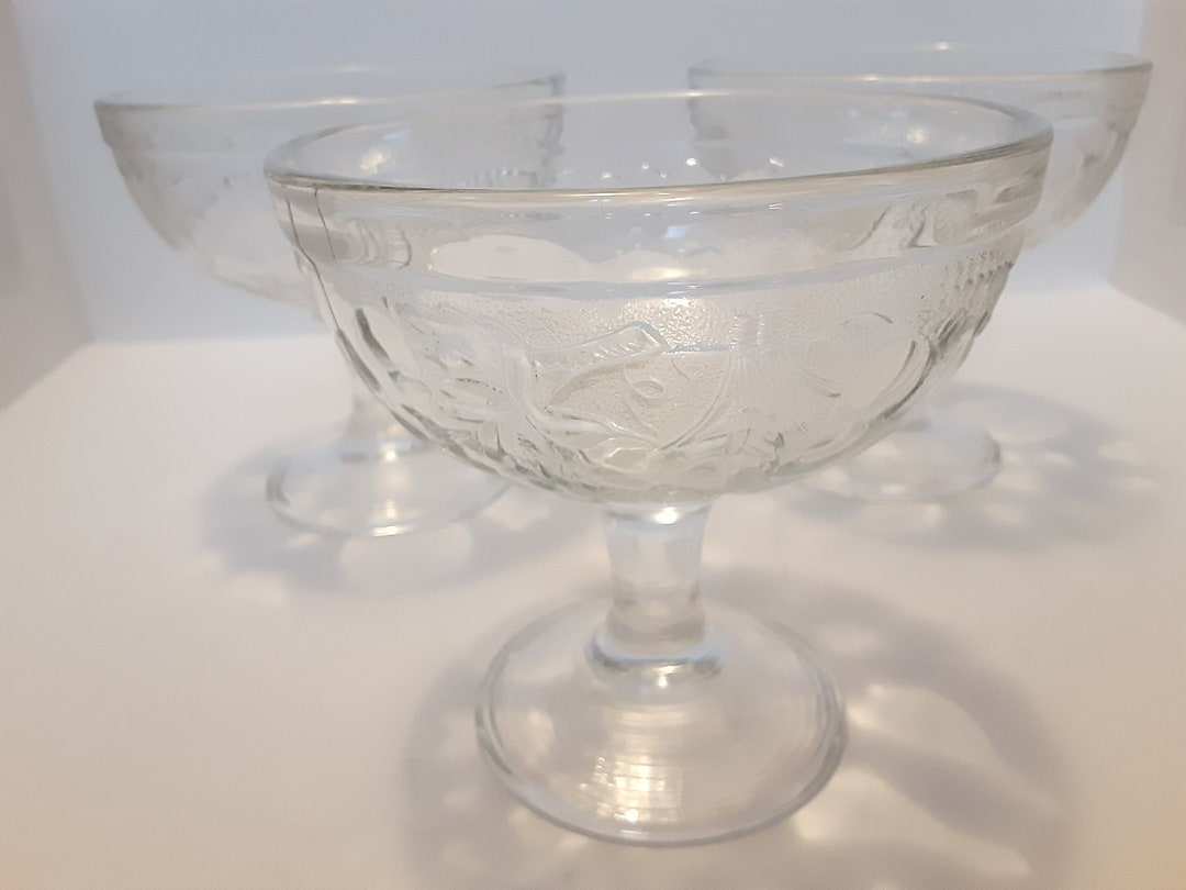 Vintage Set of 3 Glass Compote Bowls Fruit Pattern With Pedestal 5