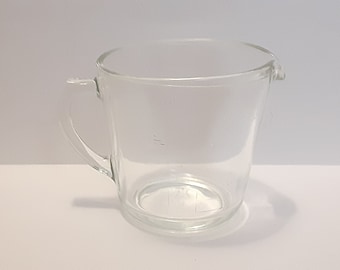 Vintage 1950s Pyrex 532, 1 Quart, 32 Ounce Measuring Cup, D Handle, Thick Glass